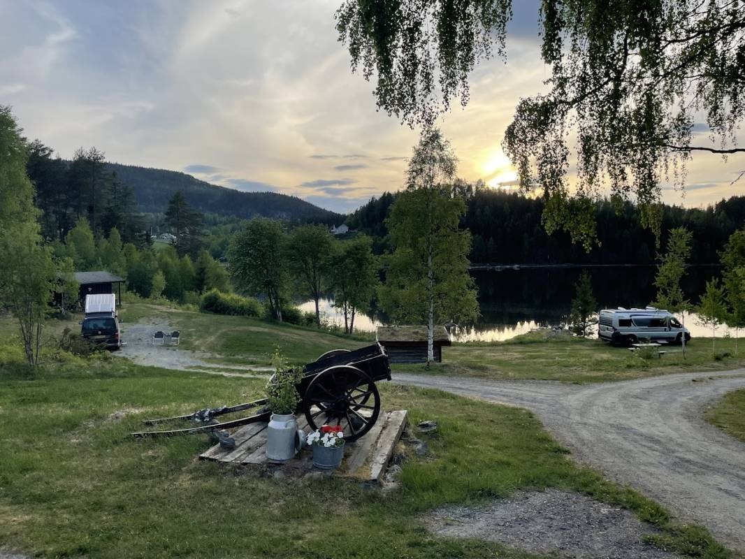 Strandheim Hyttetun / Camping — Campingplads in Leira i Valdres
