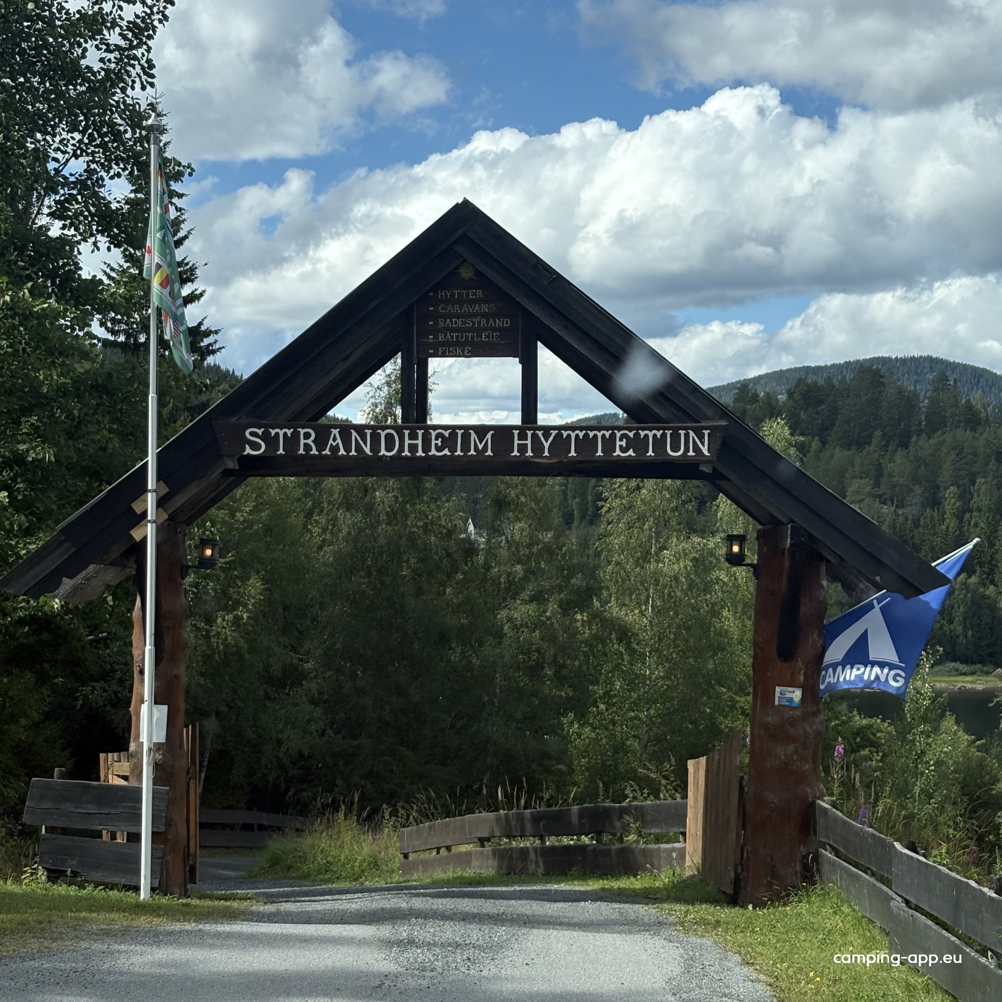 Strandheim Hyttetun / Camping — Fotoğraf 3