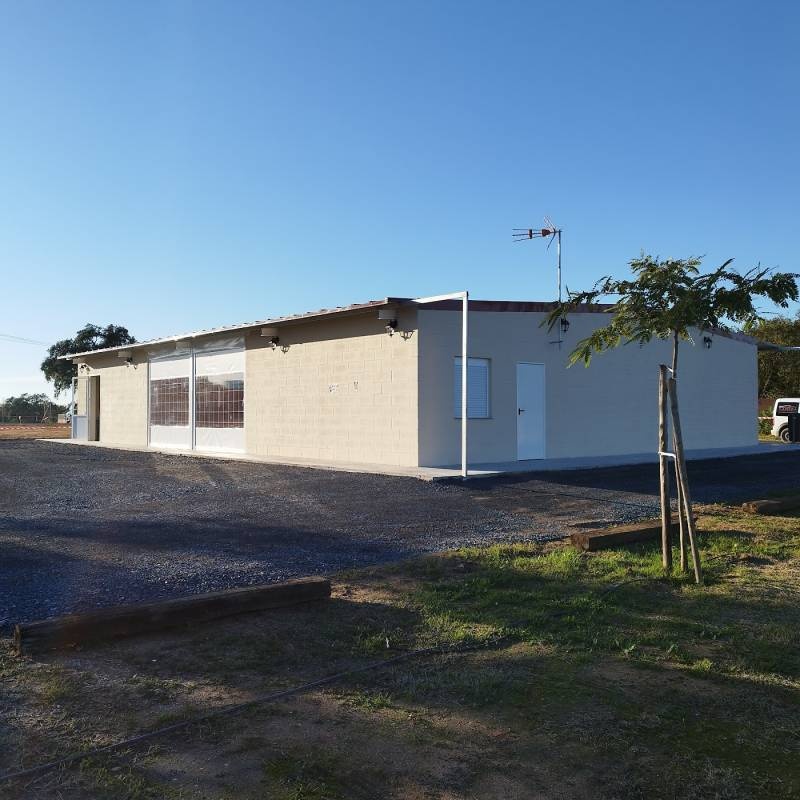 Camper Park EL ALAMO — Campervan Site in Beas