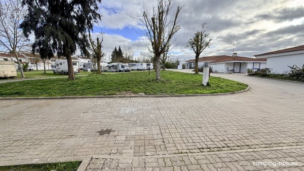 Parque de Campismo de Castro Verde — Photo 4