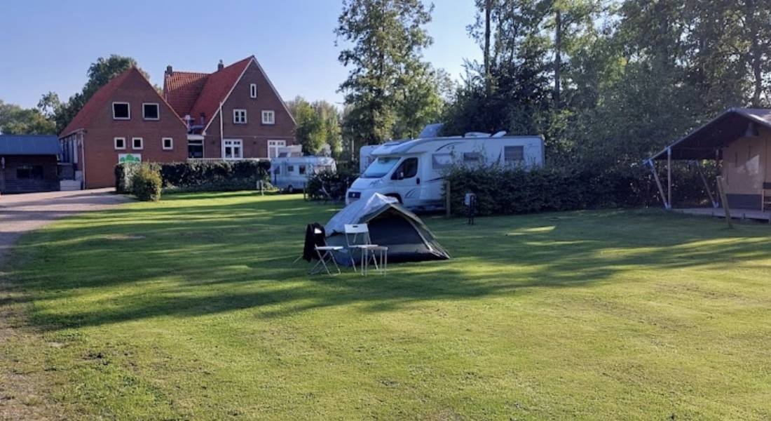 Camping de Tolbrug — Campingplatz in Bergharen