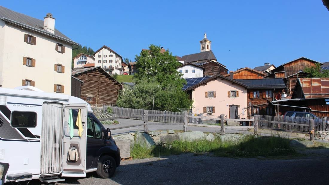 Stellplatz Dinvei — Area di sosta in Stierva