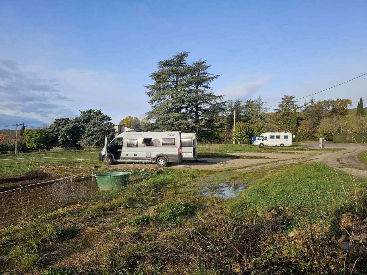 Stellplatz Saint-Étienne-les-Orgues — Stellplatz in Saint-Étienne-les-Orgues