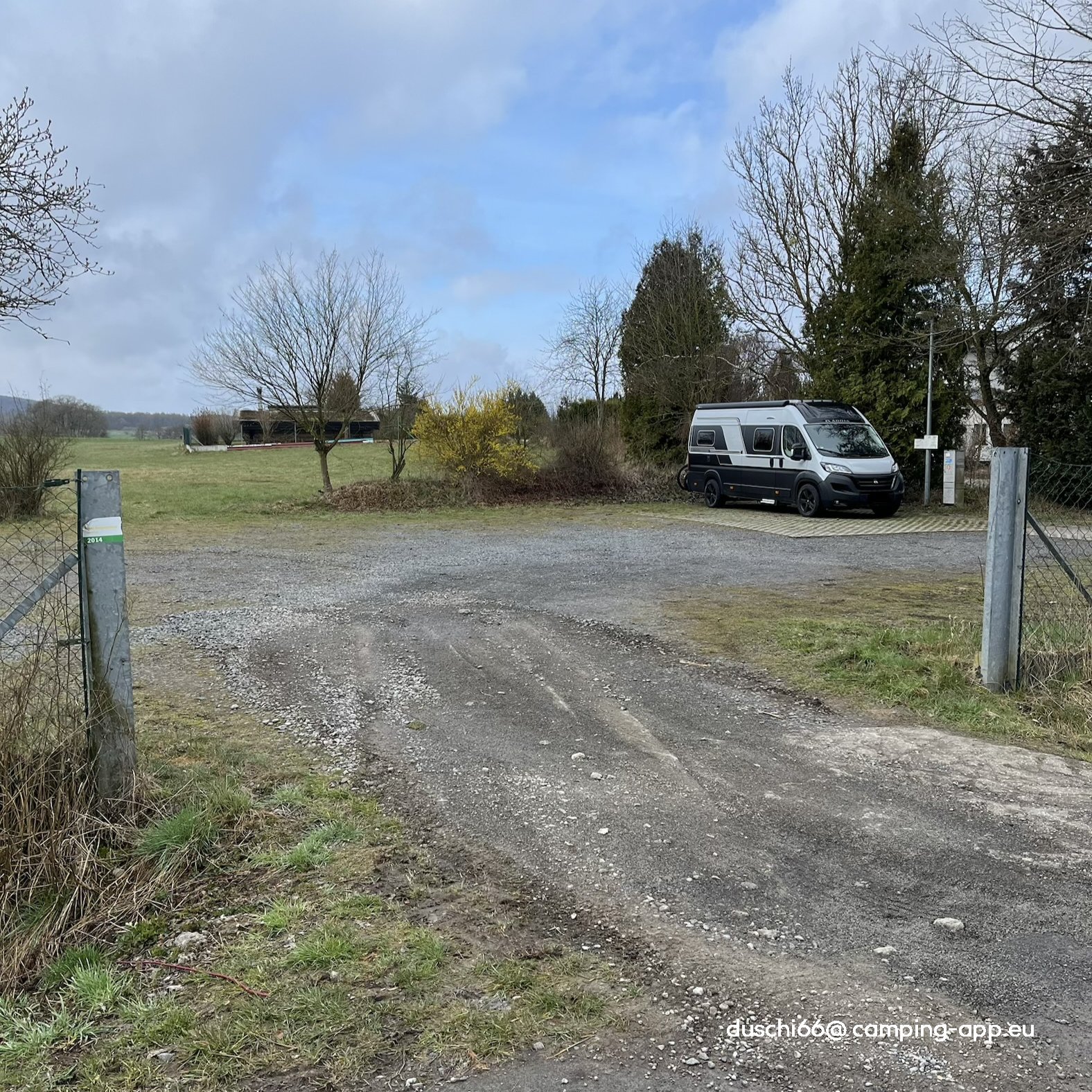 Stellplatz am Sportcenter Hessisch Lichtenau — Campervan Site in Hessisch Lichtenau