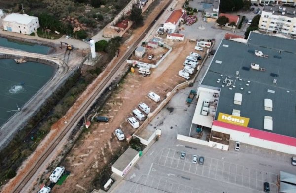 Campervan Camping Parking — Photo 2