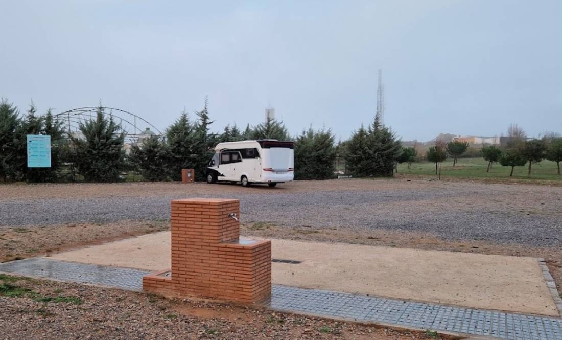 Stellplatz Llerena — Campervan Site in Llerena