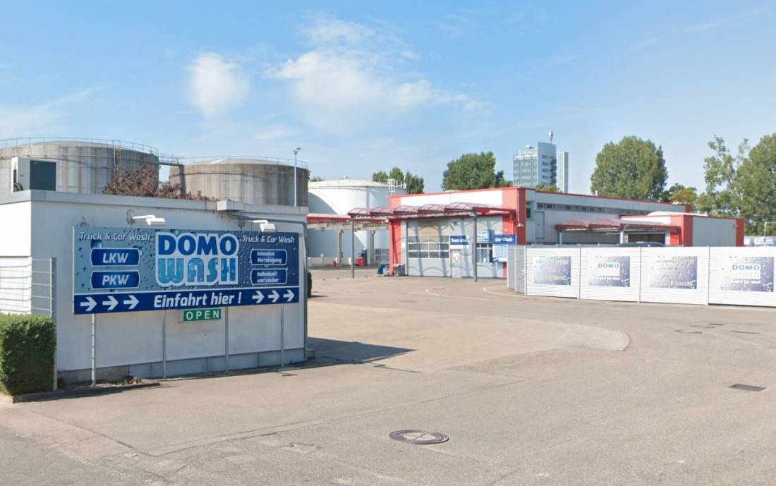 Domo Wash Truck & Car Wash — Place in Heilbronn