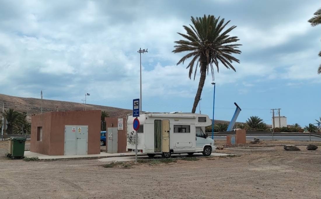 Entsorgungsstation Grau-Schwarzwasser — Estação de serviço in Tuineje