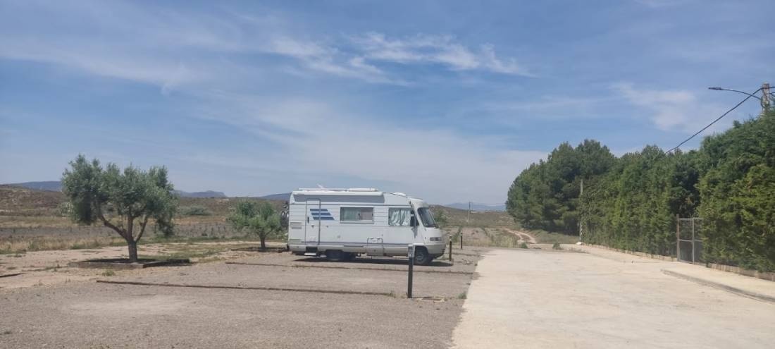 Pozuelo de Aragon — Місце для кемперів in Pozuelo de Aragón