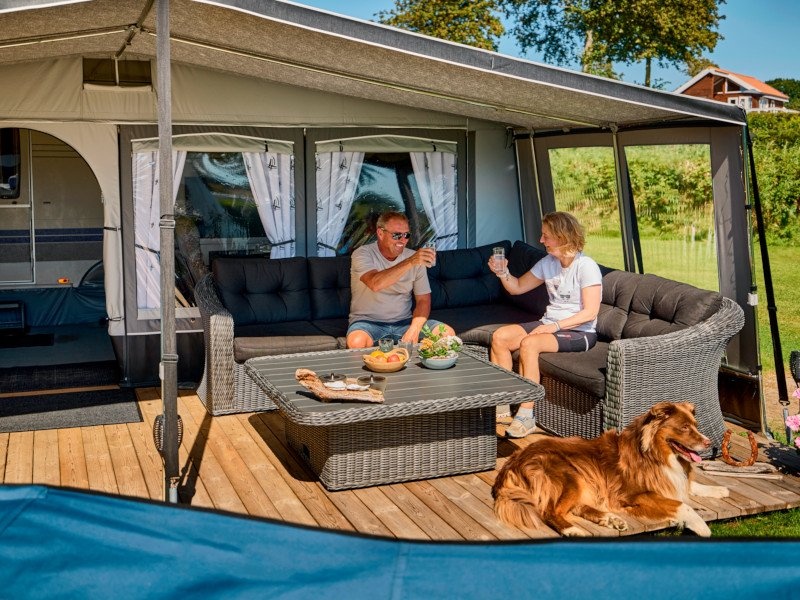 Emmerbølle Strand Camping - Feriepark Langeland — Campingplads in Tranekær