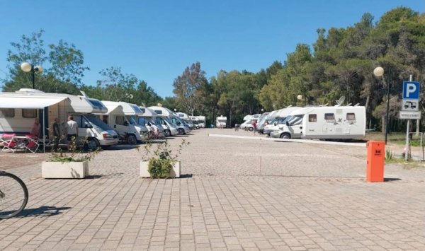 Area Sosta Camper Nova Siri