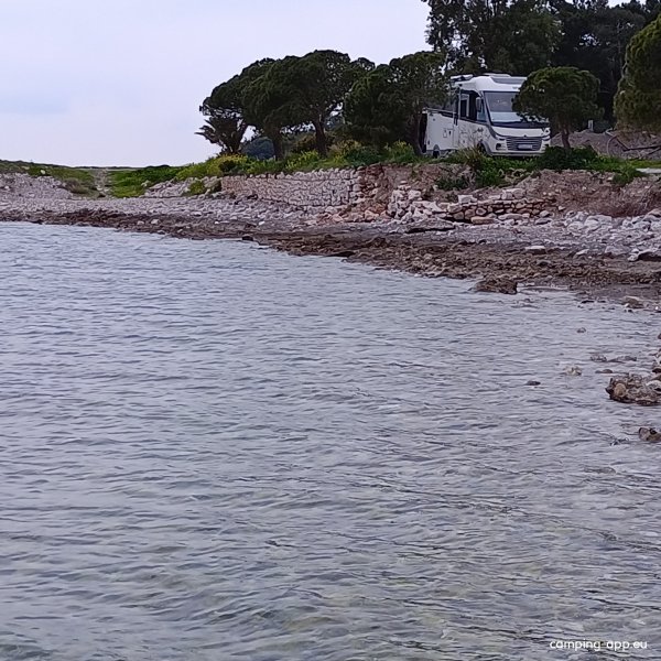 Parkplatz Neraida Beach