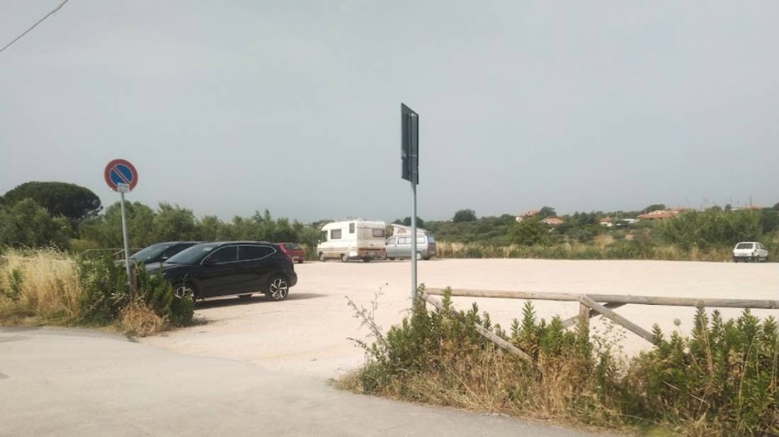 Parkplatz Ripari di Giobbe — Public Parking in Ortona