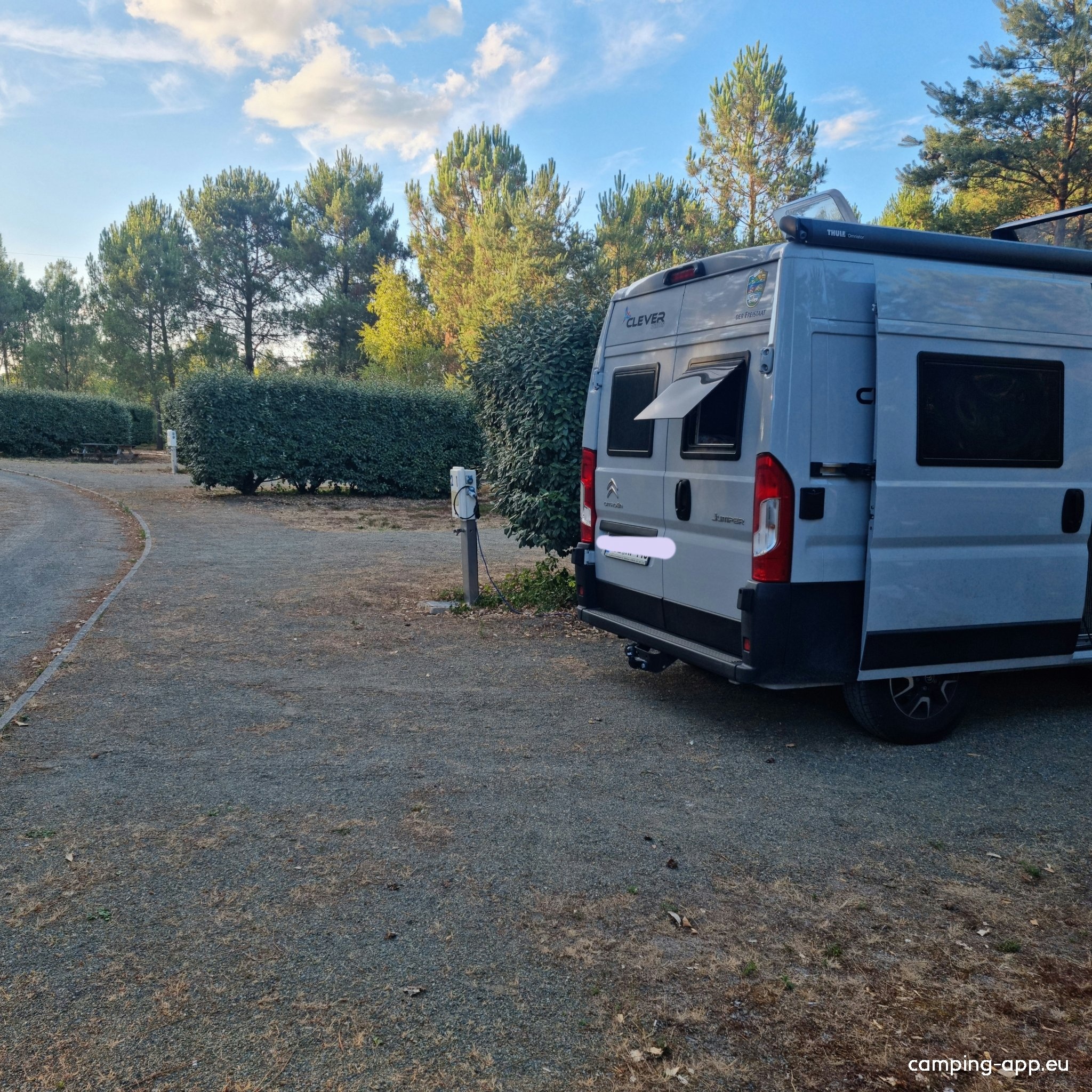 Aire Camping-Car Park — Aire camping car in Montfort-le-Gesnois