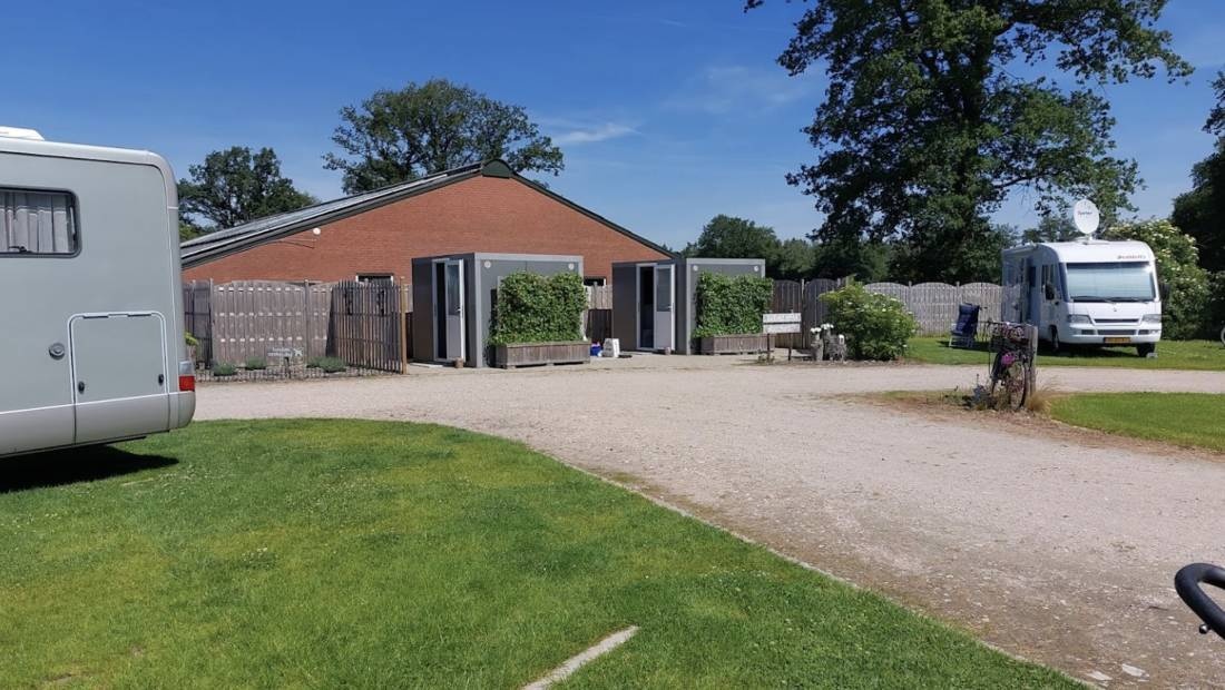 Camperplaats De Bosweide — Stellplatz in Haarle