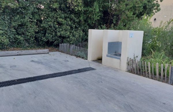 Stellplatz Valence — Photo 2