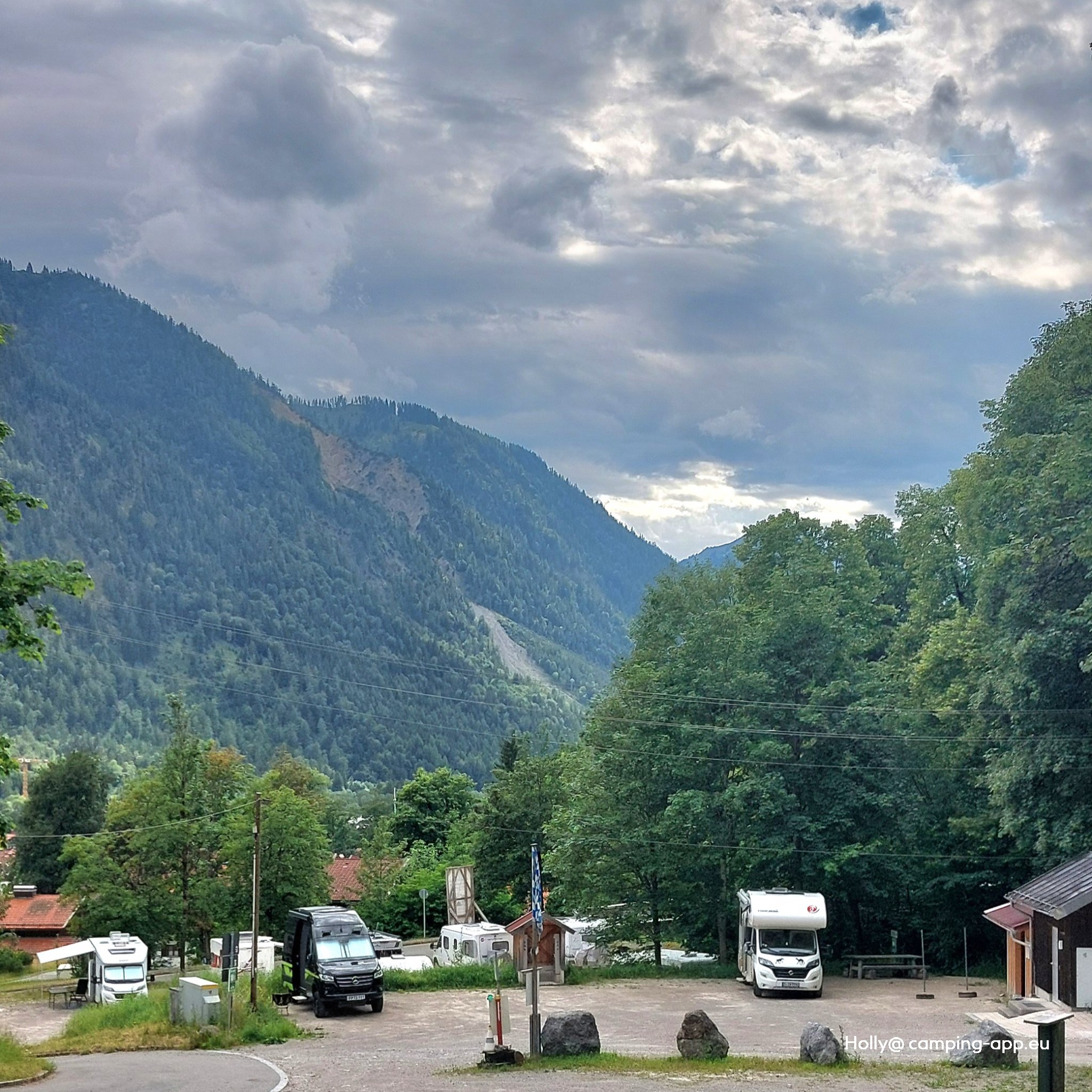 Stellplatz Bayrischzell — Area Autocaravanas in Bayrischzell