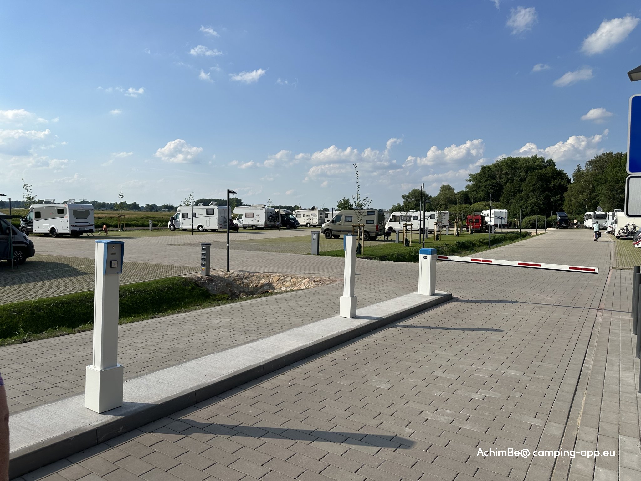 Stellplatz am Olgahafen — Campervan Site in Damme