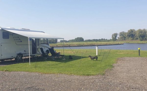 Camperpark Landgoed Winschoterzijl