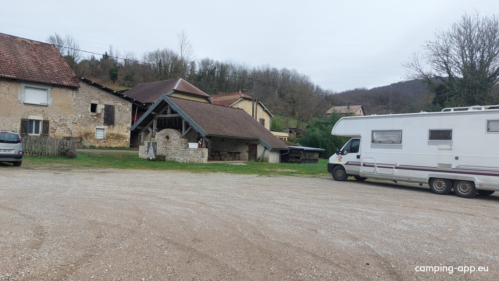 Aire Campingcar Fourbanne — Campervan Site in Fourbanne