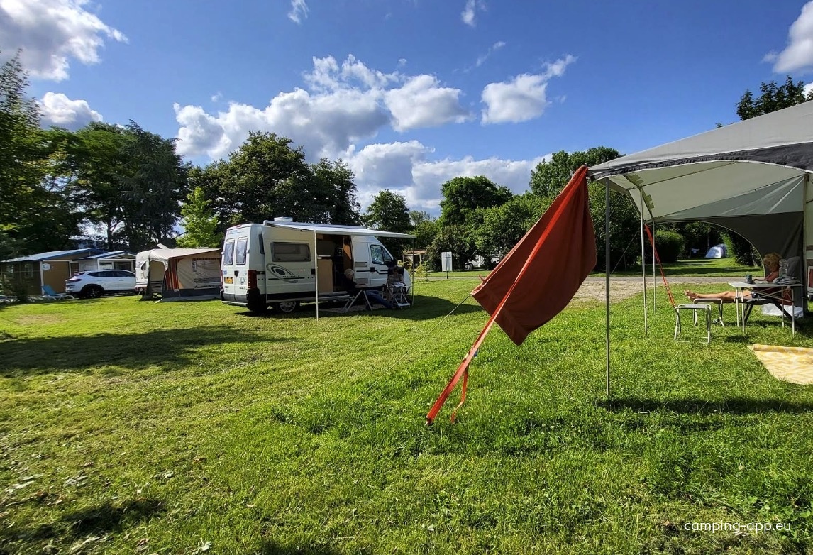 Camping Étang des Forges — Kemp in Belfort