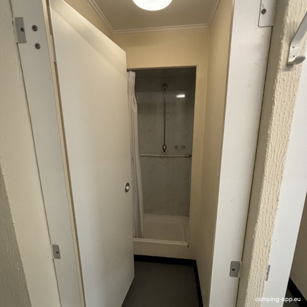 Railway Inn — Photo 4