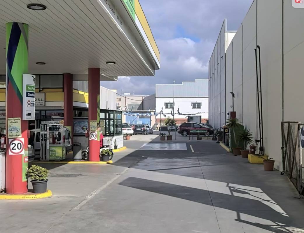 Área de Servicios Autocaravanas — Bobilplass in Vélez-Málaga
