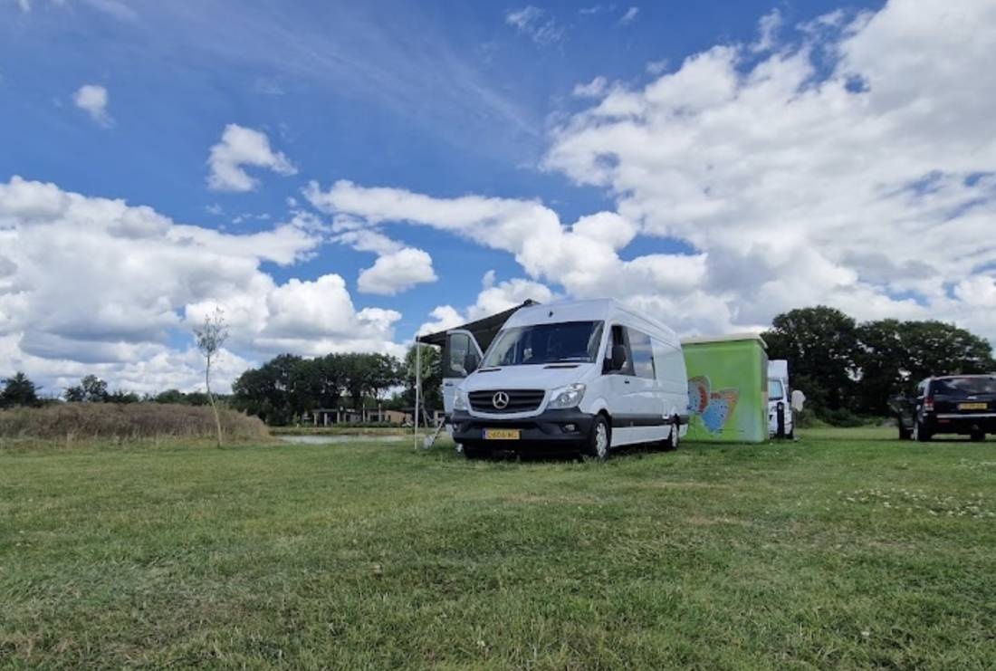 Camping De Eikenhof — Campingplads in Paasloo