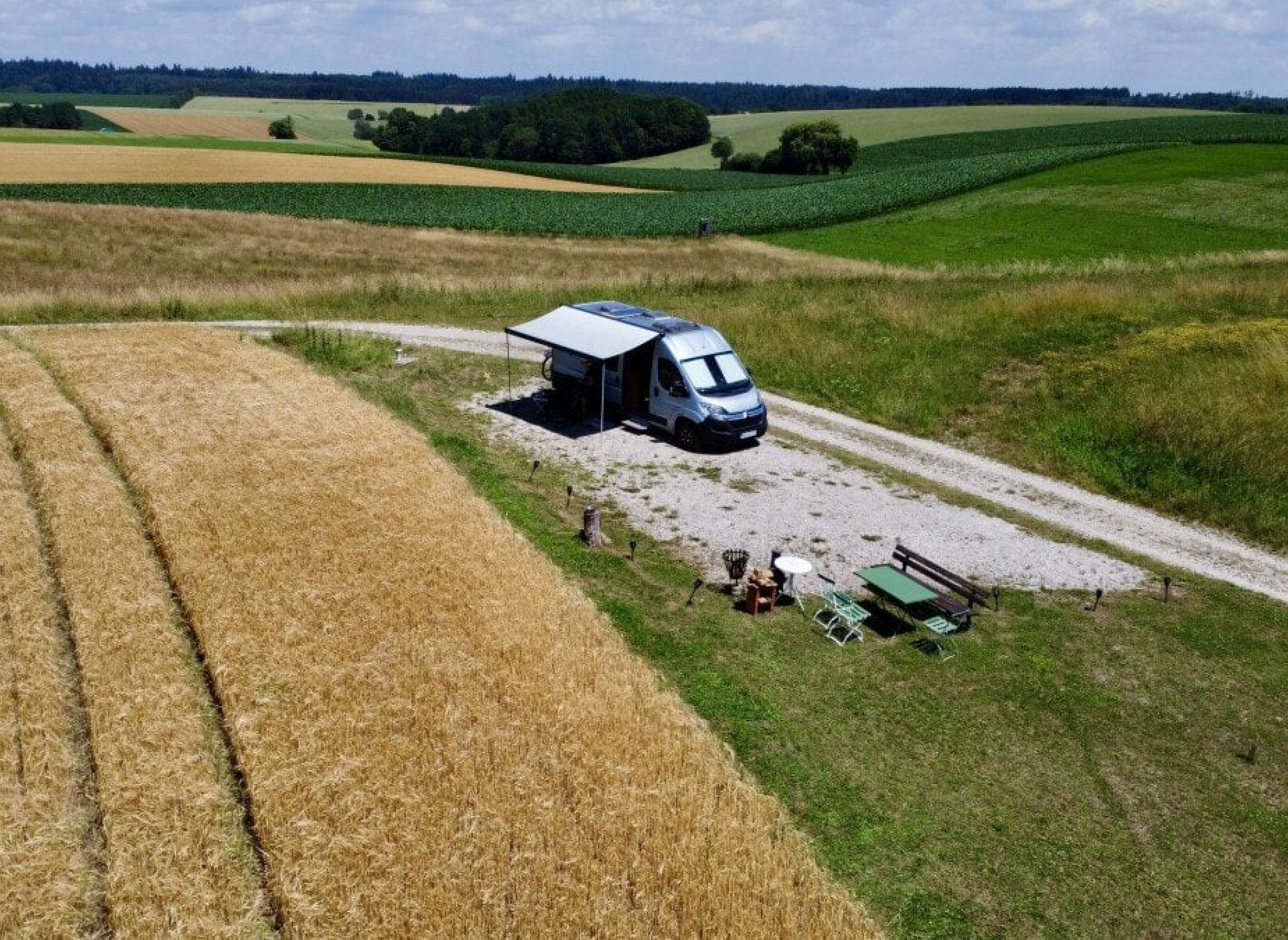 Mitten in der Natur — Sp. parking dla kamperów in Kranzberg