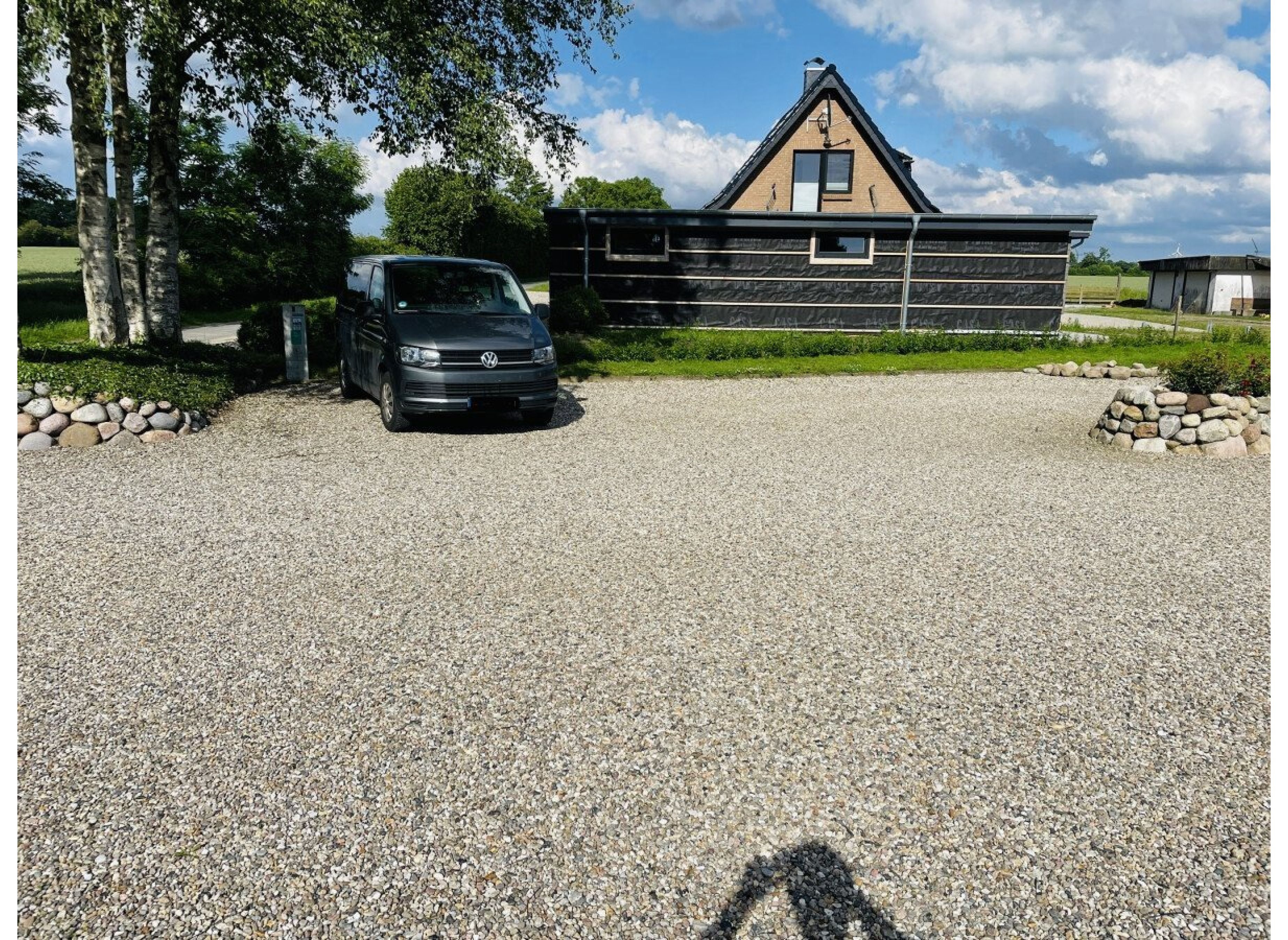 Einzelstellplatz in ruhigem Örtchen — Camperplaats in Sieverstedt