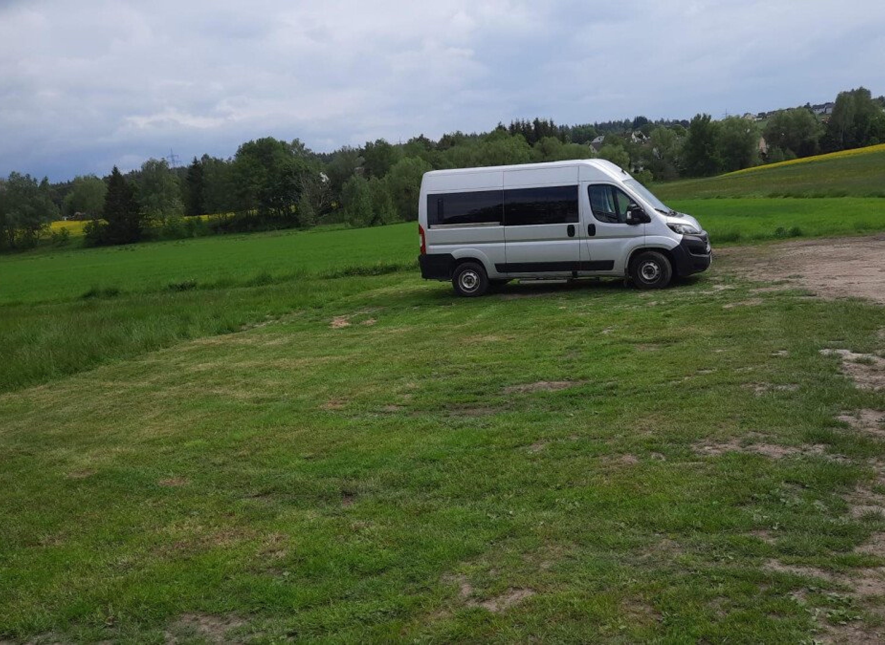Zentral und doch ruhig — Campervan Site in Selb