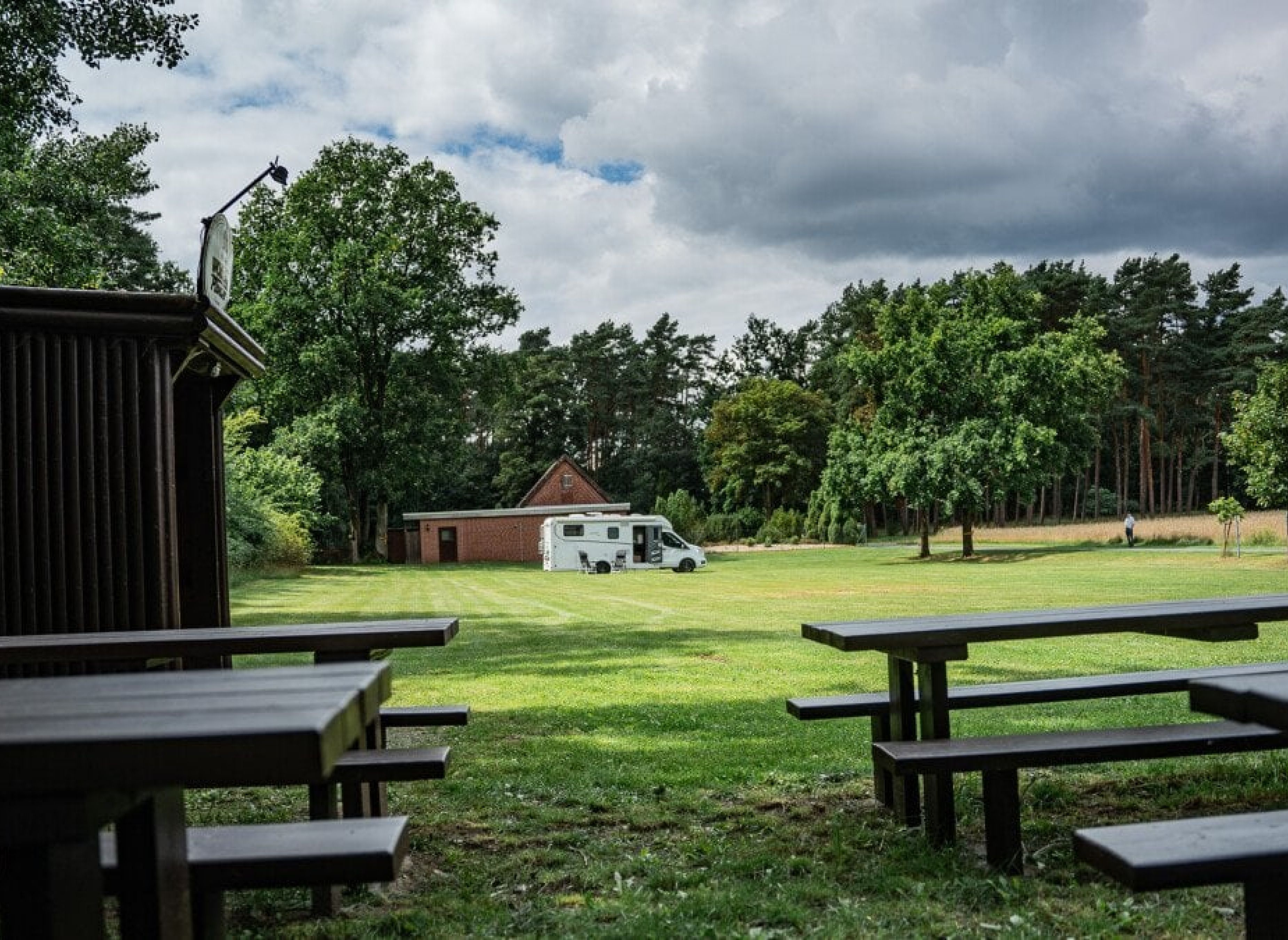 An der Köhlerhütte — Sítio para autocaravanas in Leiferde