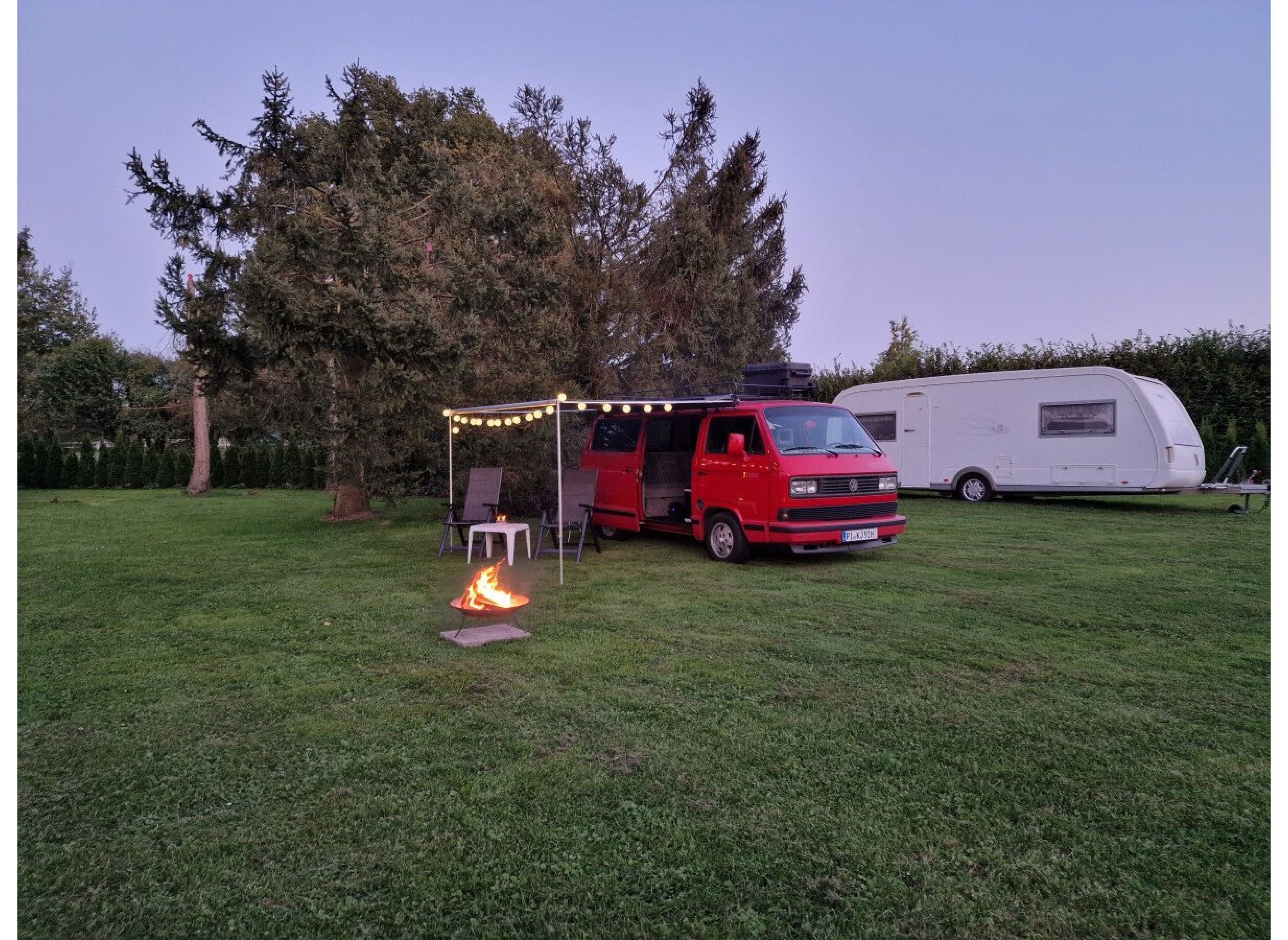 Ruhige Camping-Wiese unter 5 Minuten zur A23 — Bobilplass in Lutzhorn