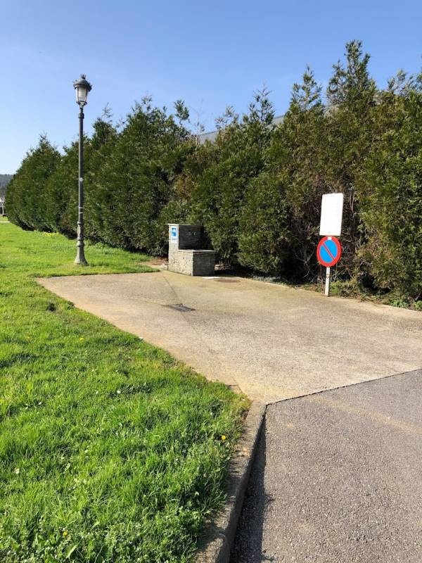 Stellplatz Navia — Area di sosta in Navia
