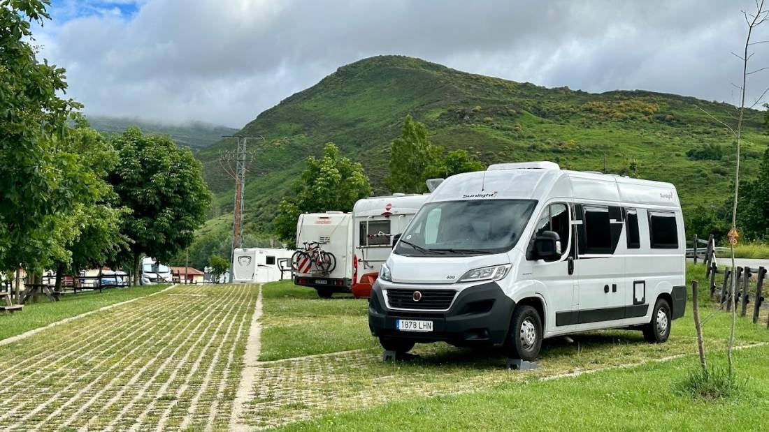 Stellplatz Espinosa de los Monteros — Campervan Site in Espinosa de los Monteros