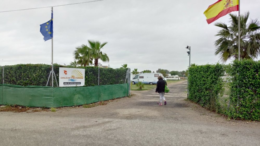 Stellplatz Parking Sanlúcar de Barrameda — Stellplatz in Sanlúcar de Barrameda