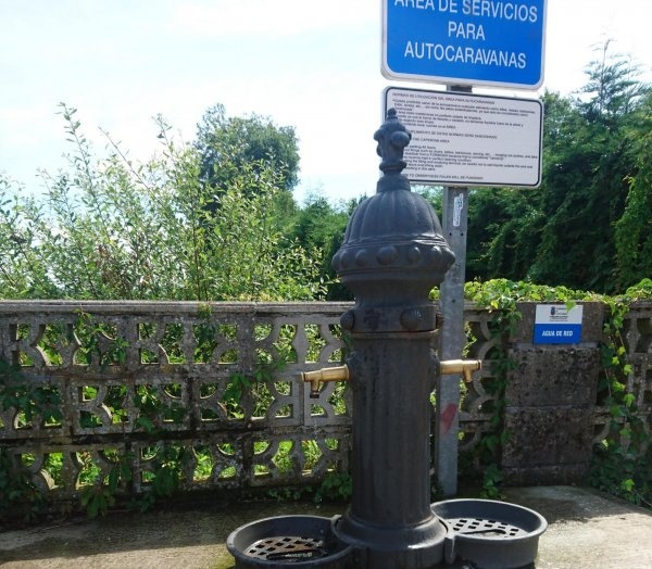 Stellplatz Liérganes — Sp. parking dla kamperów in  Liérganes