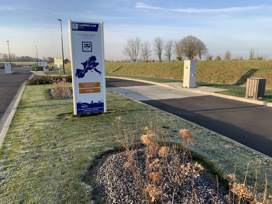 Stellplatz de Flocques (Seine Maritime) — Aire camping car in Flocques