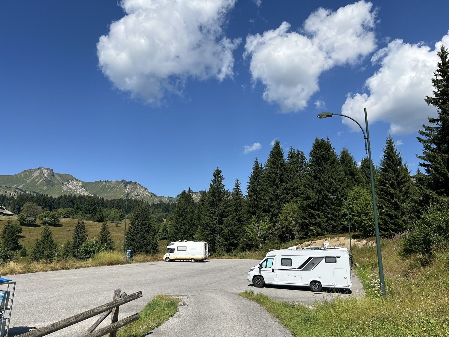 Stellplatz Le Praz de Lys — Aire camping car in Taninges