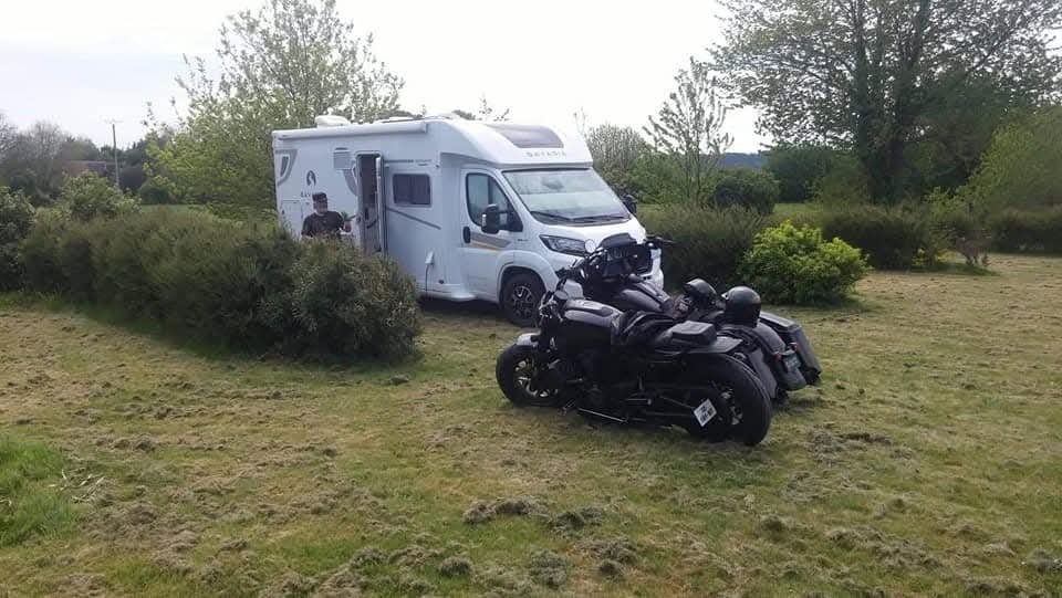 Le domaine de Mod'El — Campervan Site in Angoisse