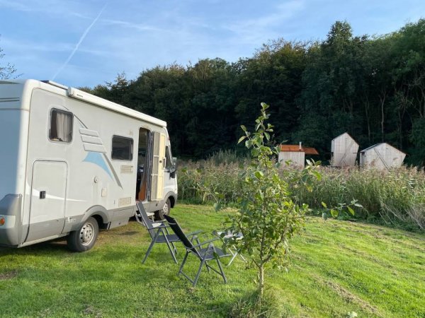 Camping het bos roept