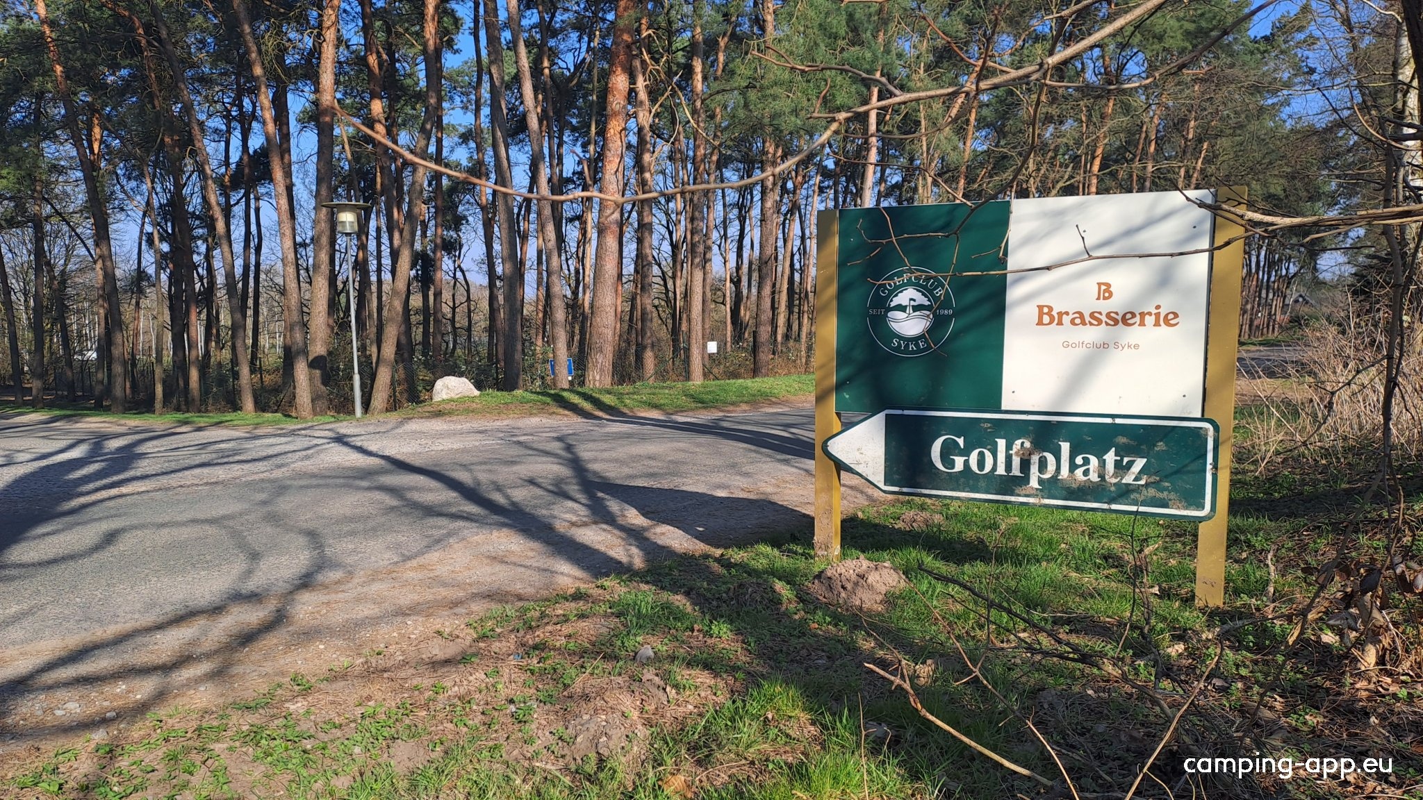 Golfclub Syke — Aire camping car in Syke