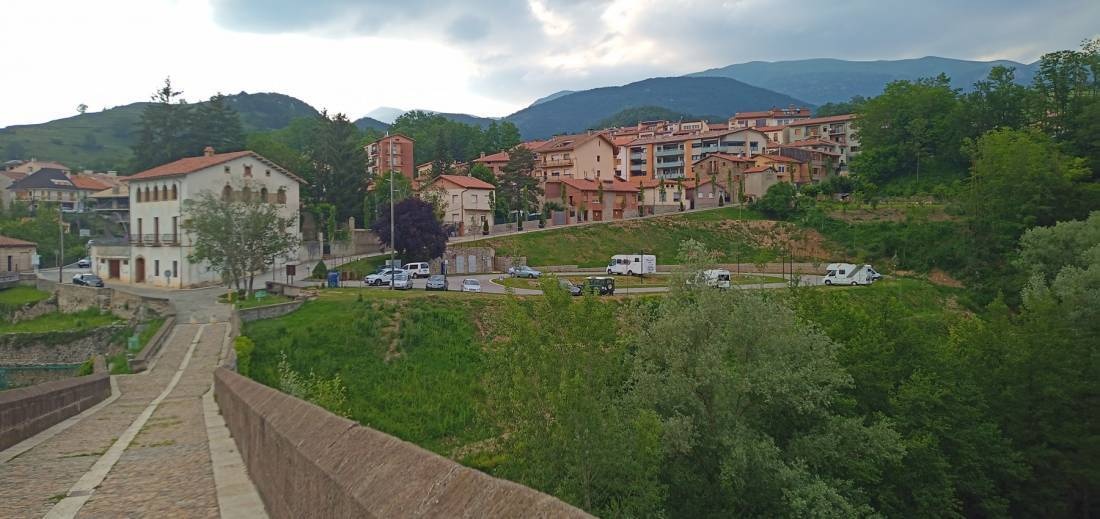 Stellplatz Sant Joan de les Abadesses — Karavan Sitesi in Sant Joan de les Abadesses