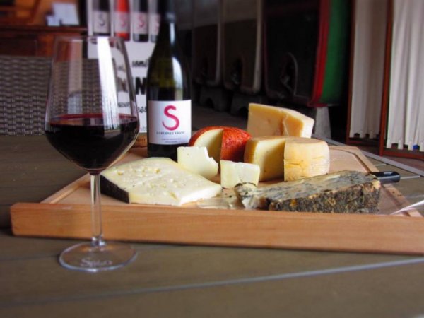 Sfriso Winery, Via Borotta, Chiarano, Treviso, Italien — Photo 2