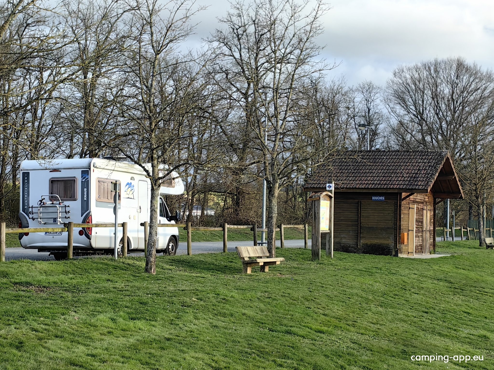 Gueugnon — Campervan Site in Gueugnon
