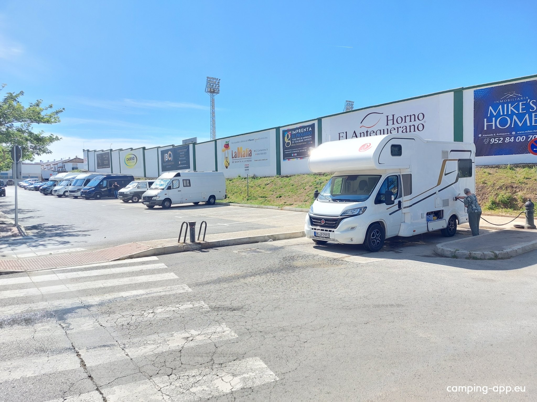 Stellplatz Estadion El Mauli Antequera — Bobilplass in  Antequera