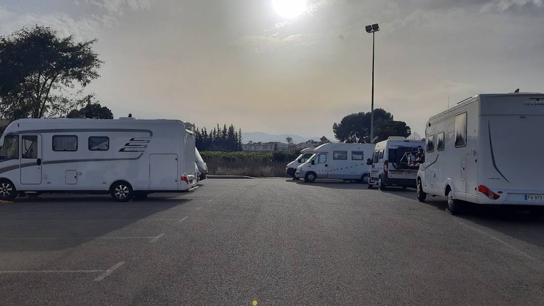 Stellplatz Mula — Stellplatz in Mula