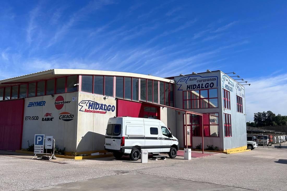 Autocaravanas Hidalgo Alcalá de Guadaíra — Stellplatz in  Alcalá de Guadaíra