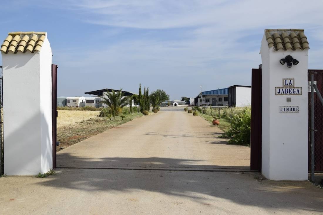 Multiparking La Jábega Dos Hermanas — Stellplatz in  Dos Hermanas