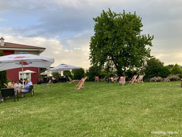 Weingut Spiegel — Foto 3